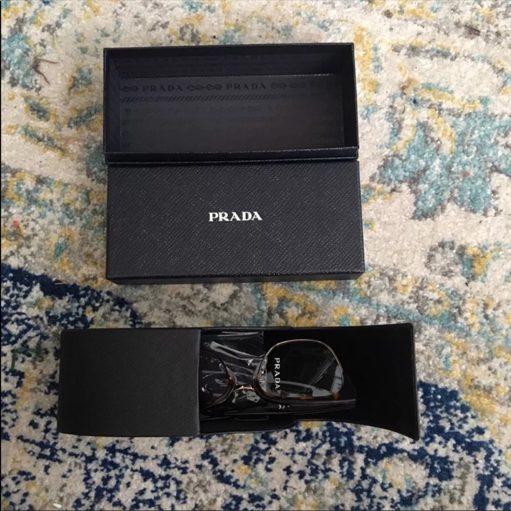 ( SOLD ) - Picture 4 of 6